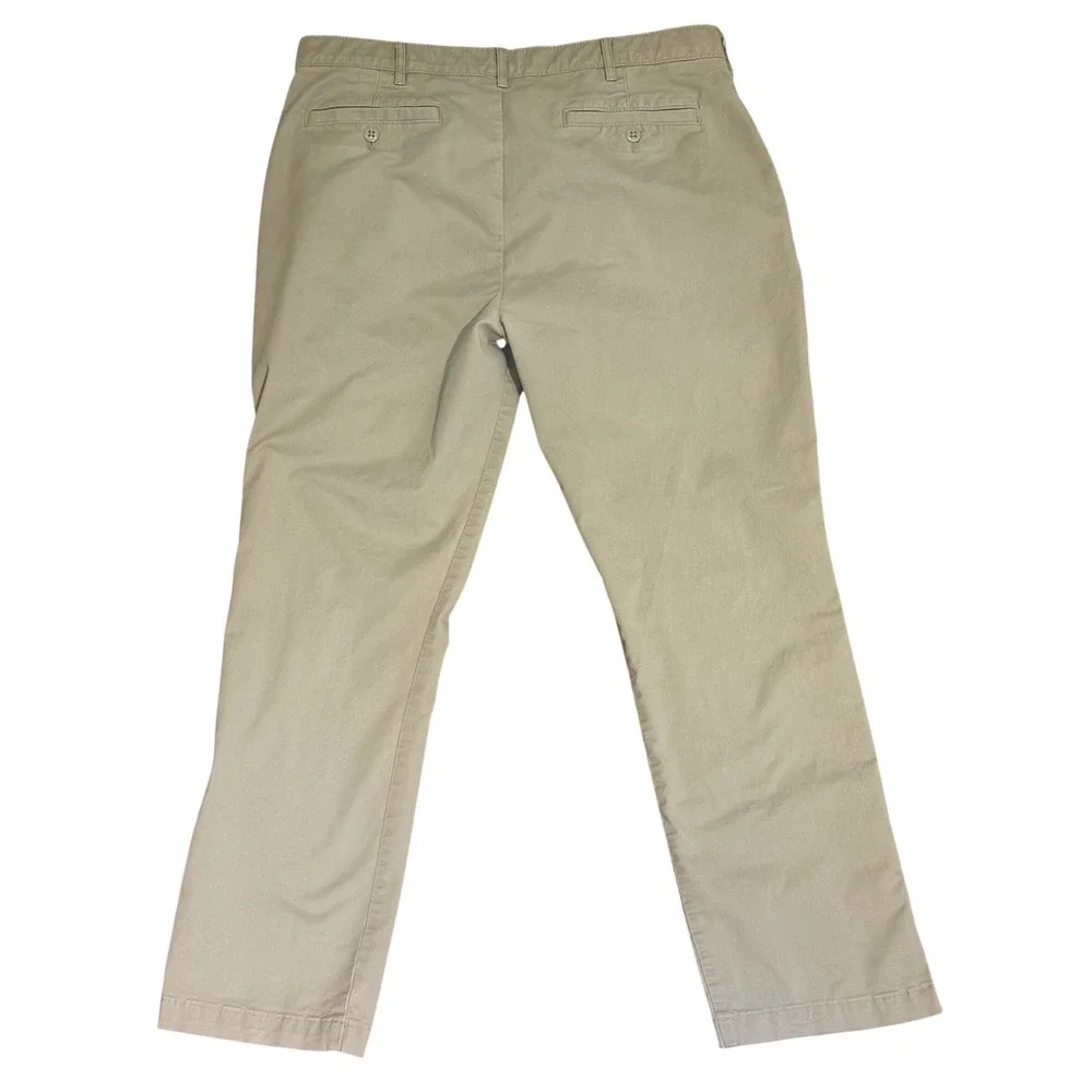 Cremieux Mens Comfort Stretch Chino Pants Khaki Beige Flat Front 35x30 Preppy